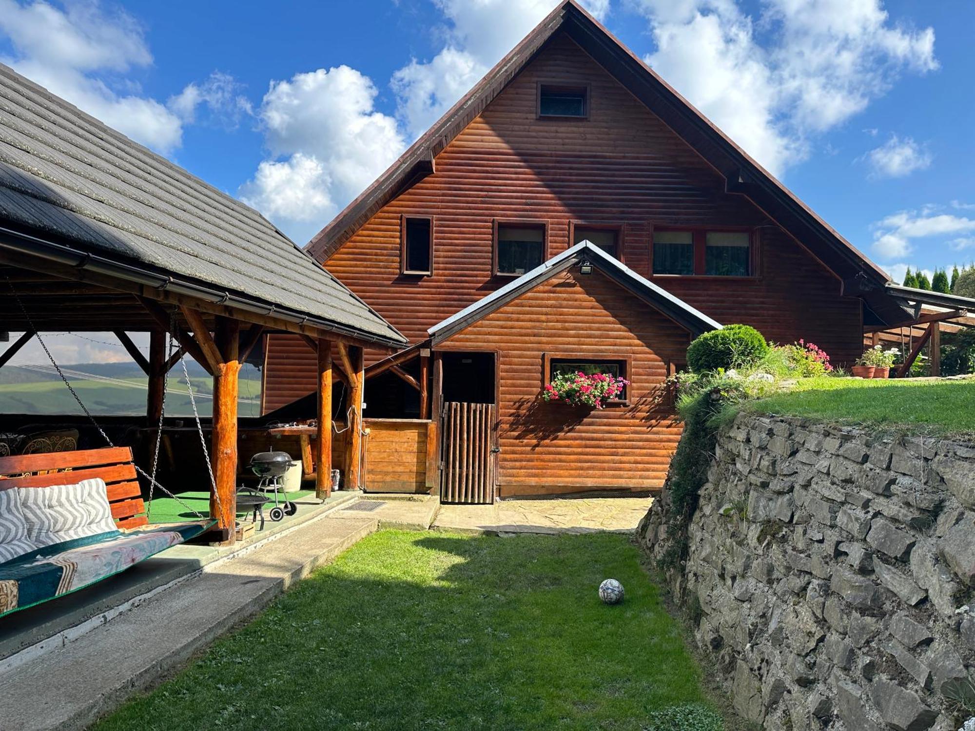 Ubytovanie Privat Antoni - apartmán Tvrdosín Exterior foto